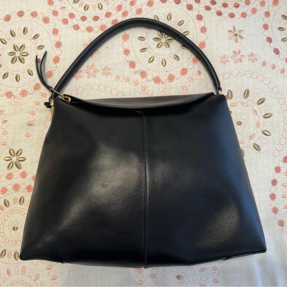 Tods Small TST Messenger zip tote bag with strap - Picture 10 of 16